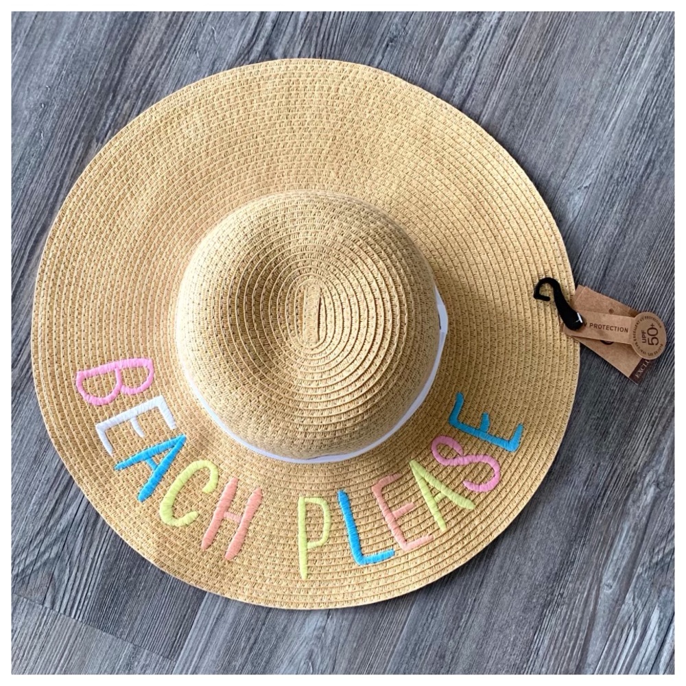NWT C.C Straw Floppy Brim Sun Hat with lettering - Picture 9 of 9